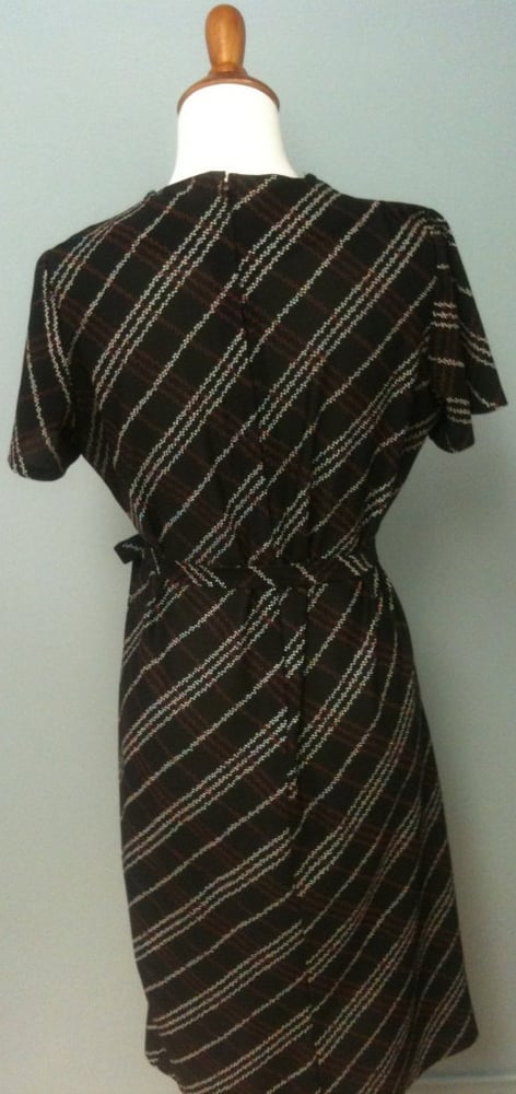 Image of Geometric Print Vintage Dress With Triple Keyhole Neckline 