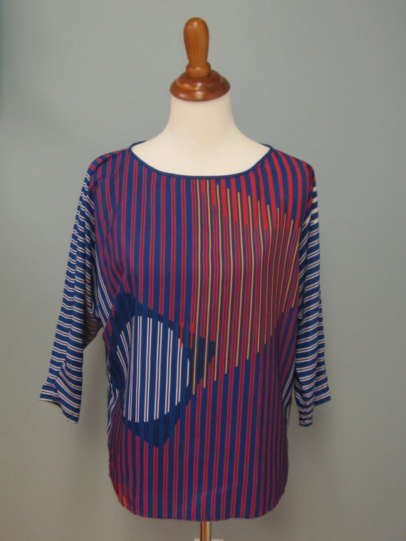 Image of Adorable 80's Graphic Print Blouse