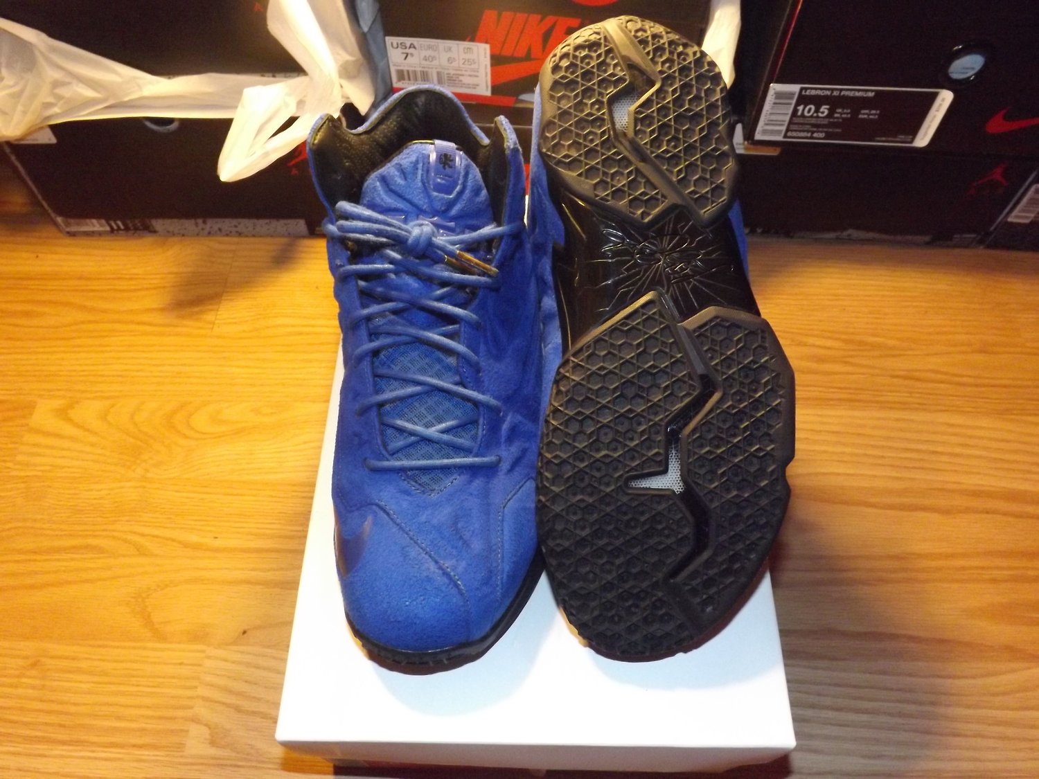 Image of Lebron 11 ext suede qs