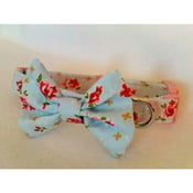 Image of Blue Floral Bow Collar