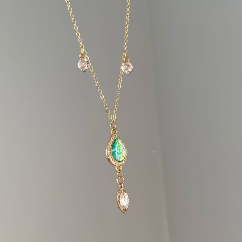 Image of ✨Teardrop Glowing Green Shimmer Necklace✨