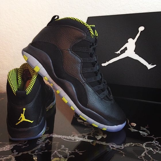Image of Air Jordan Retro 10 Venom size 8, 8.5, 10