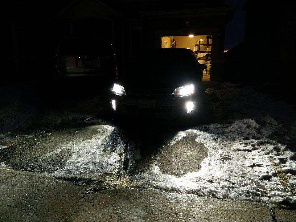Image of Complete LED Fog Light Kit Fits: MK6 & MK7 Jetta models with H8 bulbs