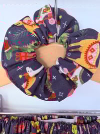 Image 2 of Jupette "Un Noël fun!" bleu marine