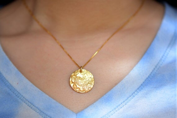maneki neko necklace