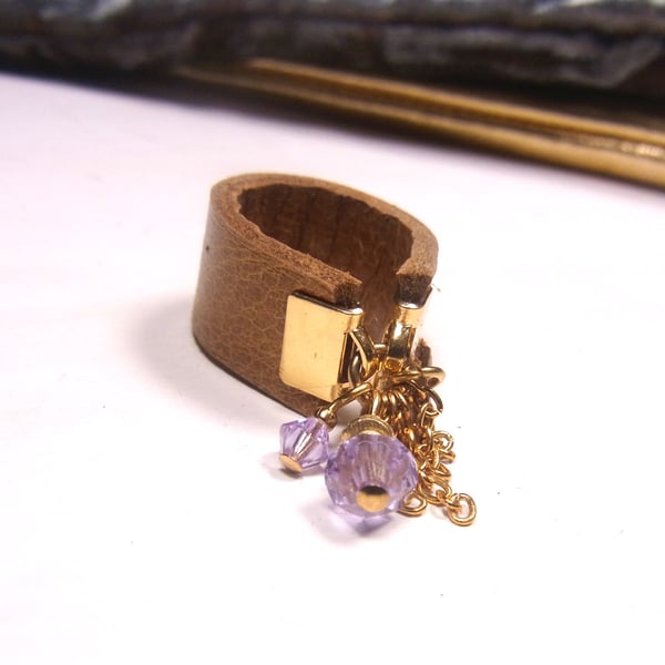 Image of Lilac and tan hot chip ring - wide band