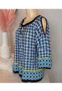 Image 8 of Large Eci New York Open shoulder top #904*8 (Gently Used)