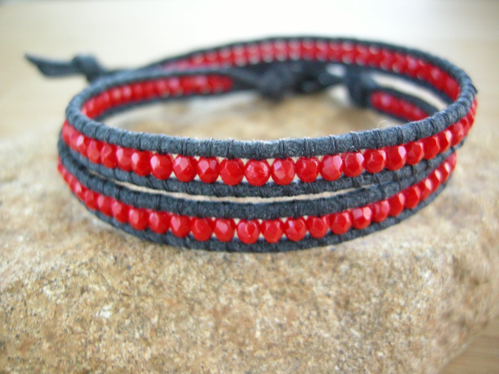 Red and Black Waxed Cotton Wrap Bracelet / The Crafty Turtle