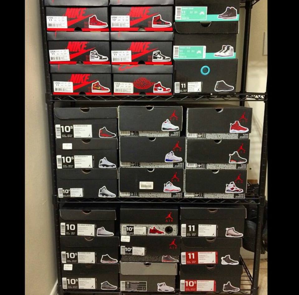 jordans in shoe box