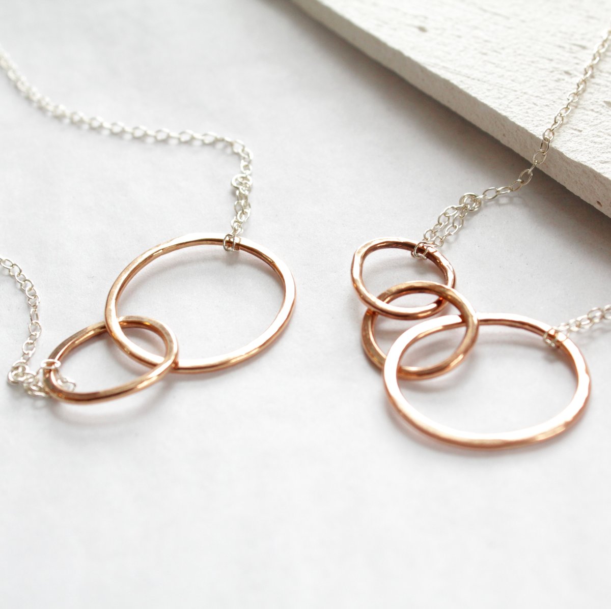 Image of Interlocking loops rose gold necklace