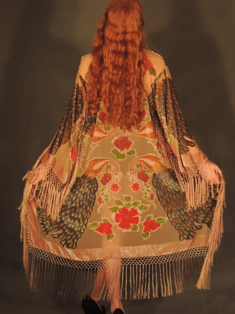 Image of Lady Floral  -  silk velvet kimono