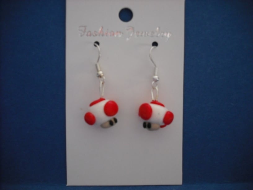 toad earrings