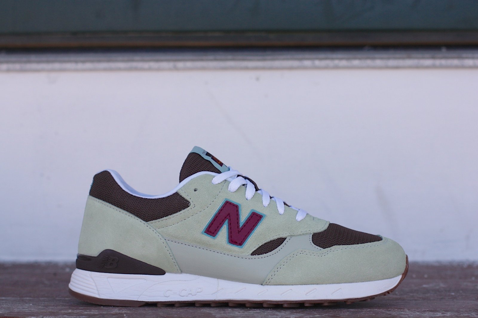 new balance 496 beige