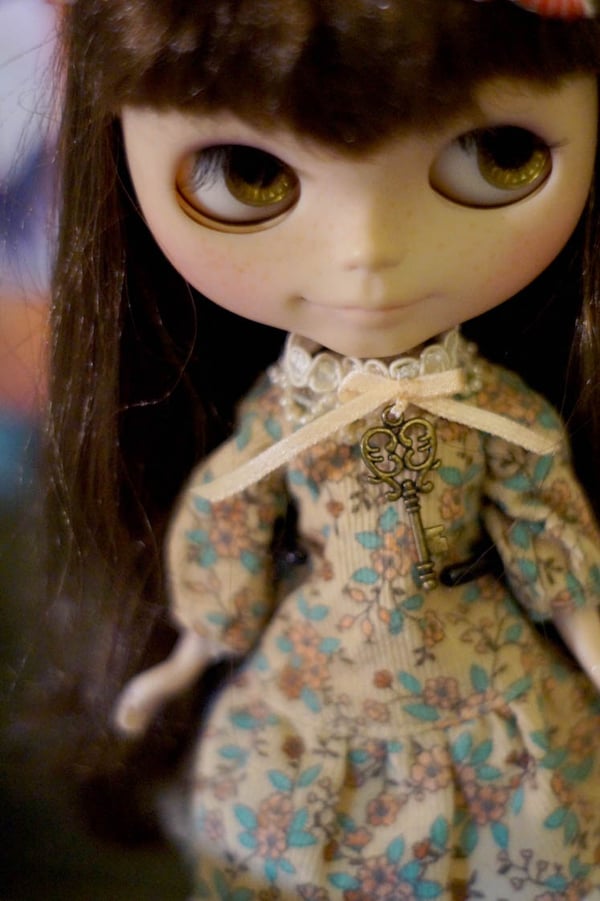 Image of Victorian Choker by Rhodora Jacob:  Date w/ Blythe Auction