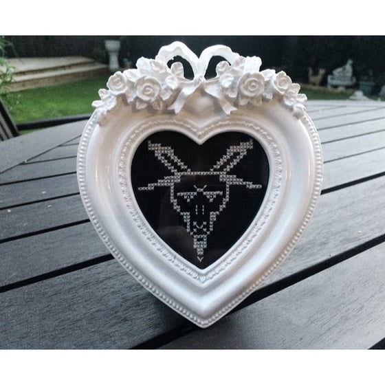 Image of baphomet goat head