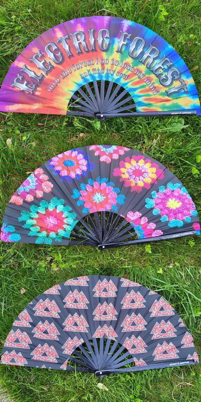 Granny square crochet / wakaan watermelon and electric forest fans