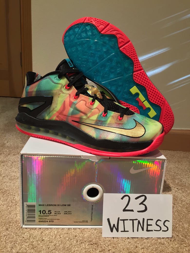 Image of Nike LeBron XI Low SE "Multicolor"