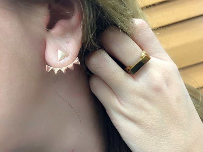 Image of 'Spike Me' earrings