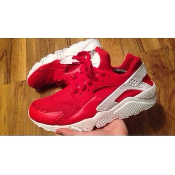 Image of Red Nike Huarache / White strap