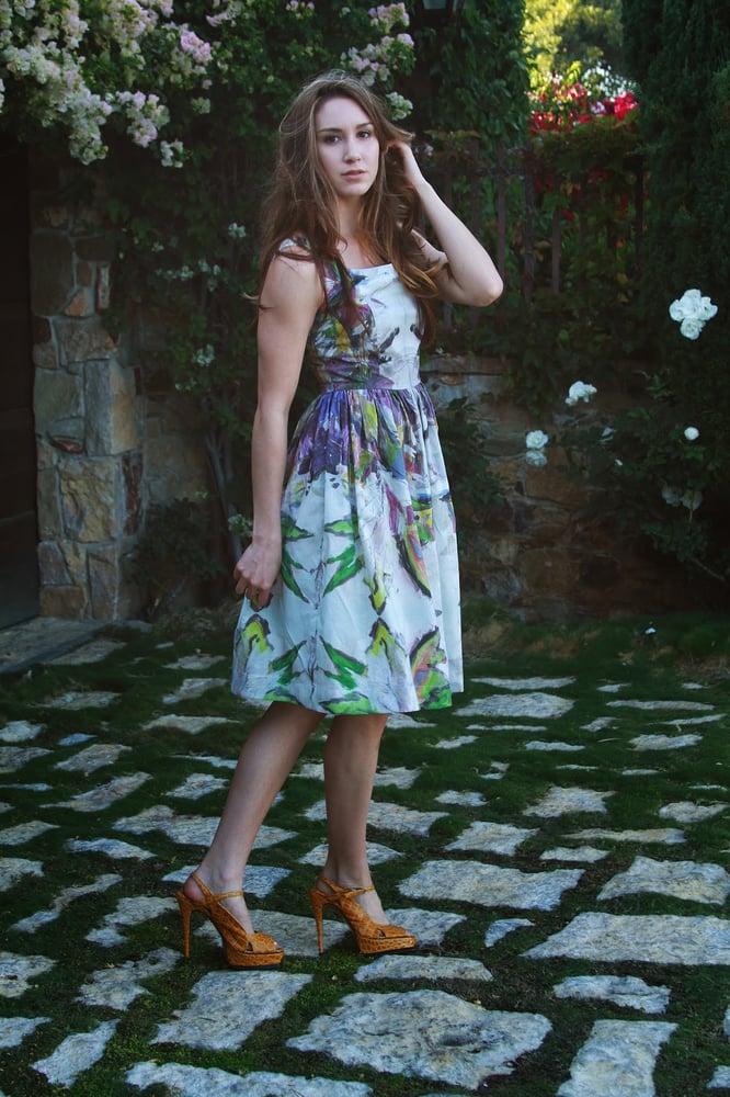 Image of Acanthus Vera Fitted Sleeveless Dress