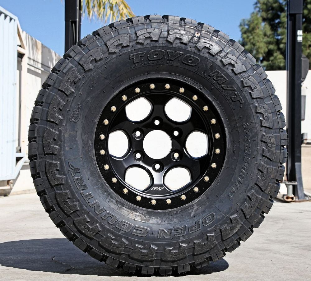 Robby 「再シュリンク✖️一純正品」 Robby Gordon Race Beadlock Prerunner Wheels — Toyo Racing Tires