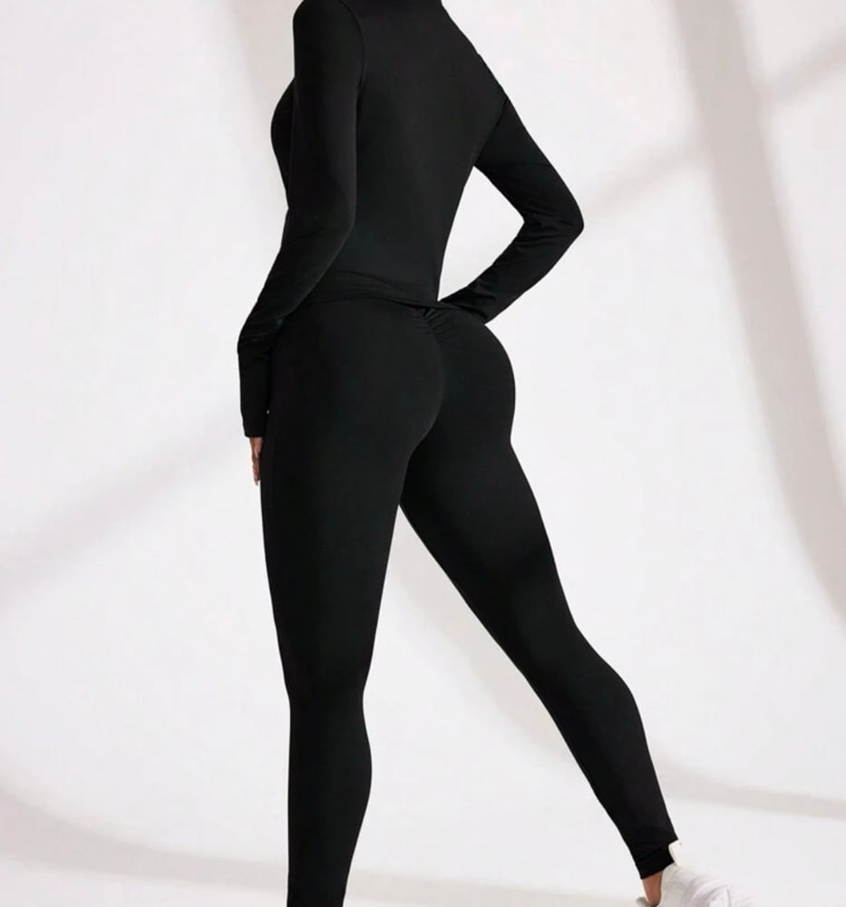 Image of Breezy Two Piece 