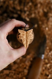 Image 3 of Ivy Leaf Pendant 