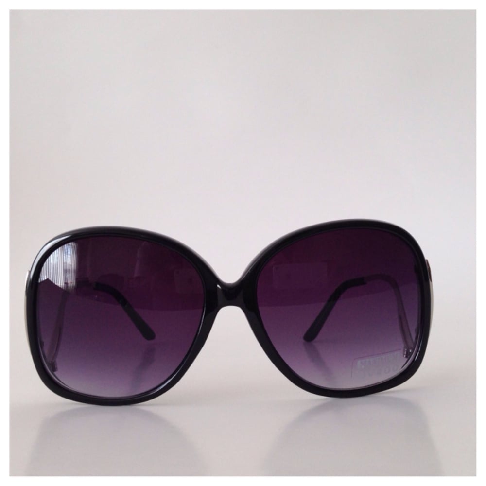 Image of Mariah Sunglasses