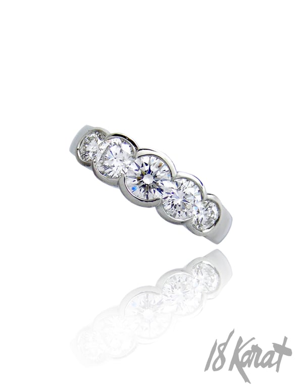 FIVE-STONE RING - 18Karat Studio+Gallery