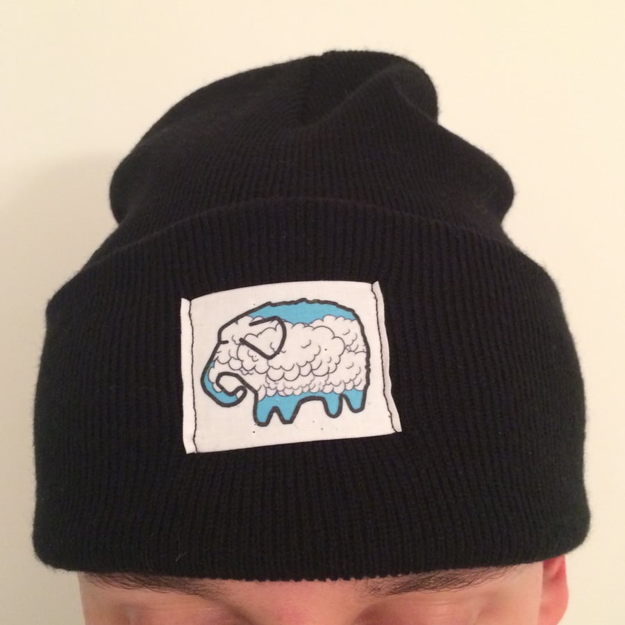 Image of Cloudy Mammoth Beanie Black