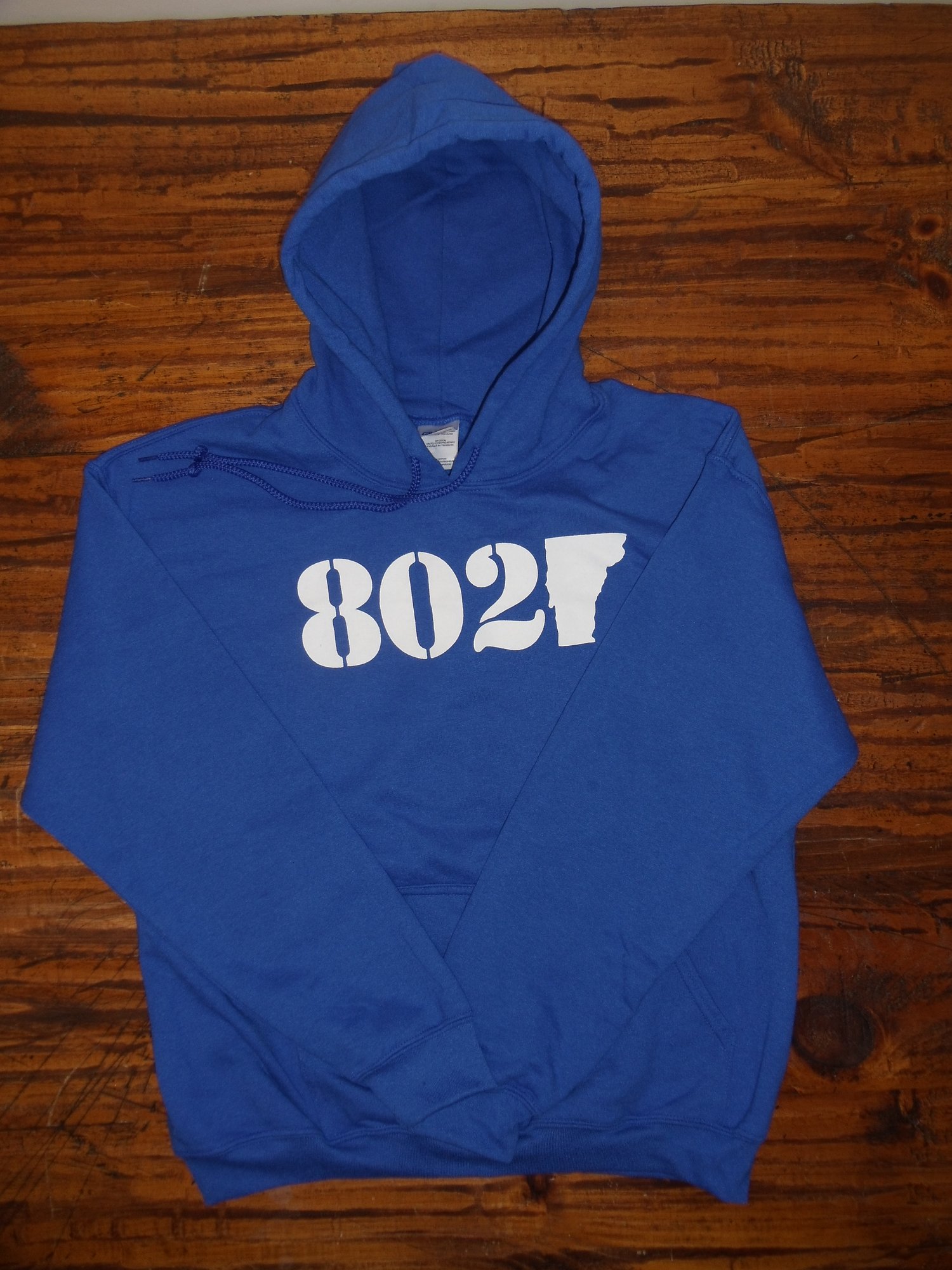 Image of 802 Vermont Hooded Sweatshirt - White on Royal Blue - Vermont Sweatshirt - 802 Sweatshirt