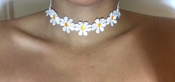 Image of Sunflower choker 