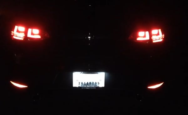 2015 vw golf license plate light
