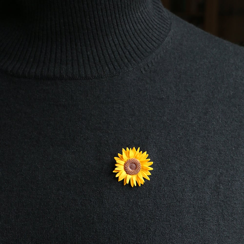 Image of 3D printed Brooch Van Gogh Sunflower 