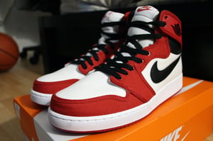 Image of DS AJ 1 Retro AJKO Wht/Blk/Red sz 9