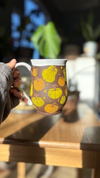 Image 6 of Pumpkin mug 06