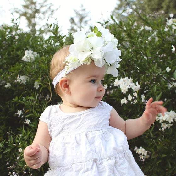 Image of Snow White Flower Crown