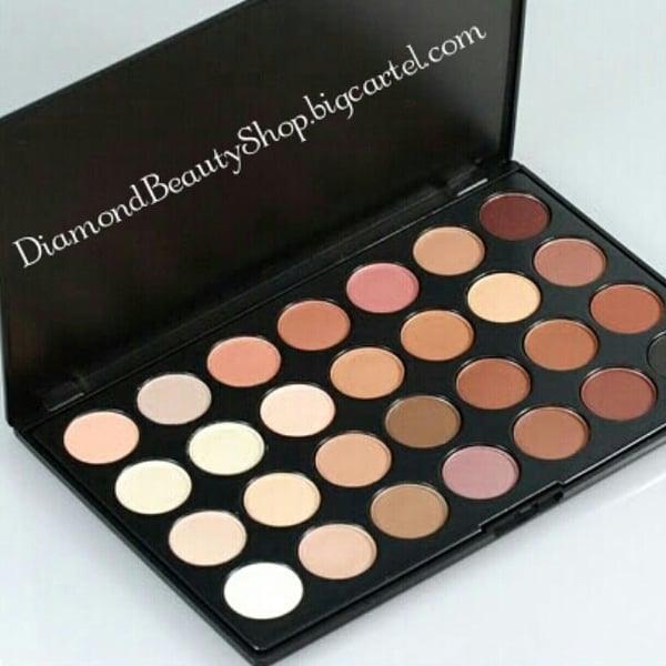Image of Natural Eye shadow palette 28 colors