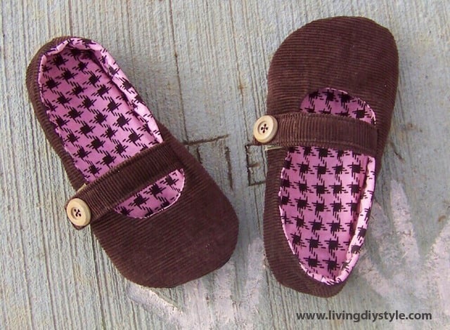 Image of Girls Classic Mary Jane Sewing Pattern