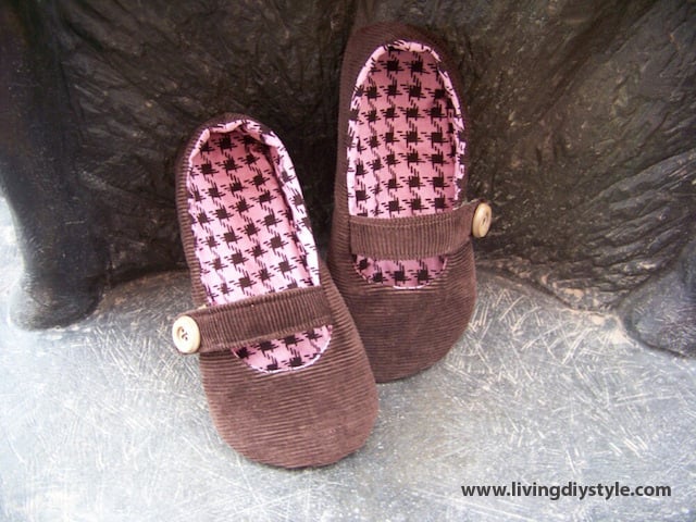 Image of Girls Classic Mary Jane Sewing Pattern