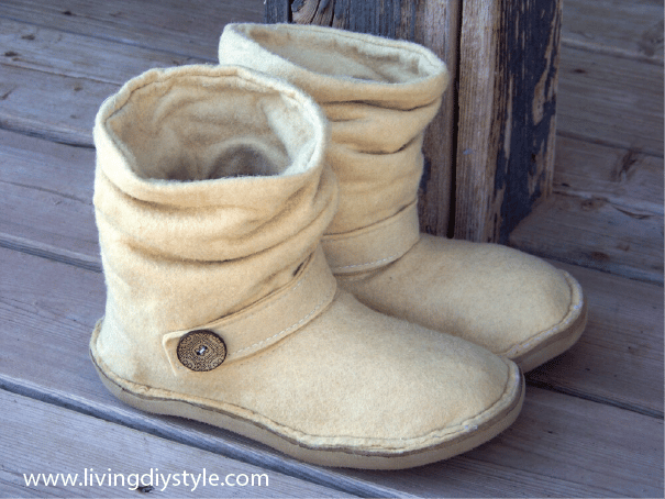 Image of Women's Slouchy Boot Sewing Pattern