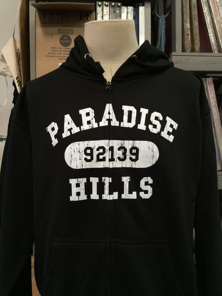 Image of Paradise Hills 92139 (ZIPPERED)