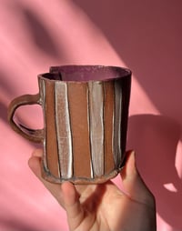 Image 3 of Lace plum glaze white stripe mug