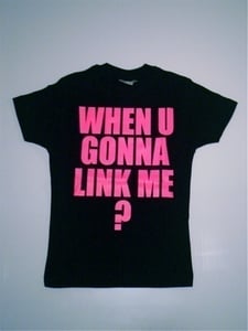 Image of "LINK ME" Female T-Shirt (Black//Magenta Pink)