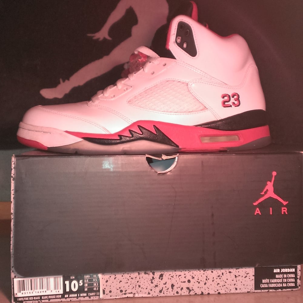 Image of Jordan Retro 5 "Black Tongue"