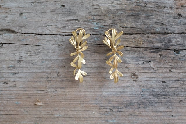 Rue Leaf Articulated Earrings