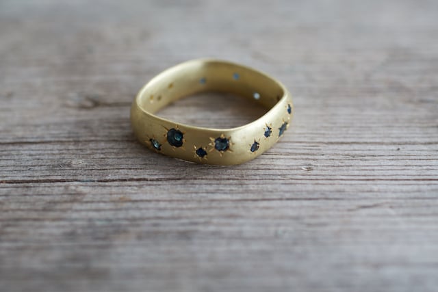 Confetti Square Ring Confetti Square Ring