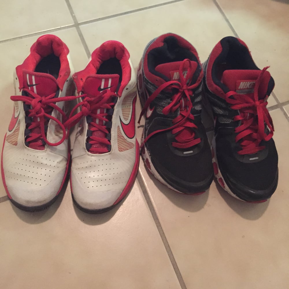 Image of Lot of 2 roger federer sneaker and air tailwind