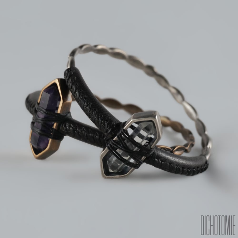 Image of The Sage Circle Wristlet in Bronze