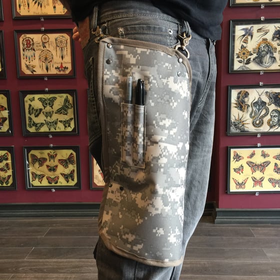 Image of camo vinyl/canvas leg apron